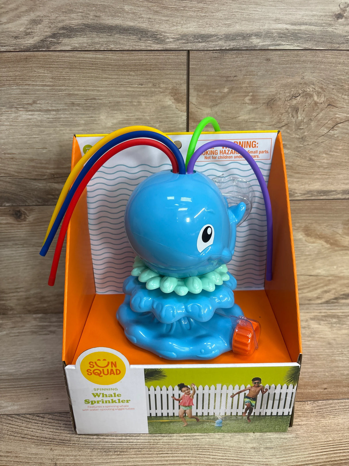 NEW Sun Squad Spinning Whale Sprinkler