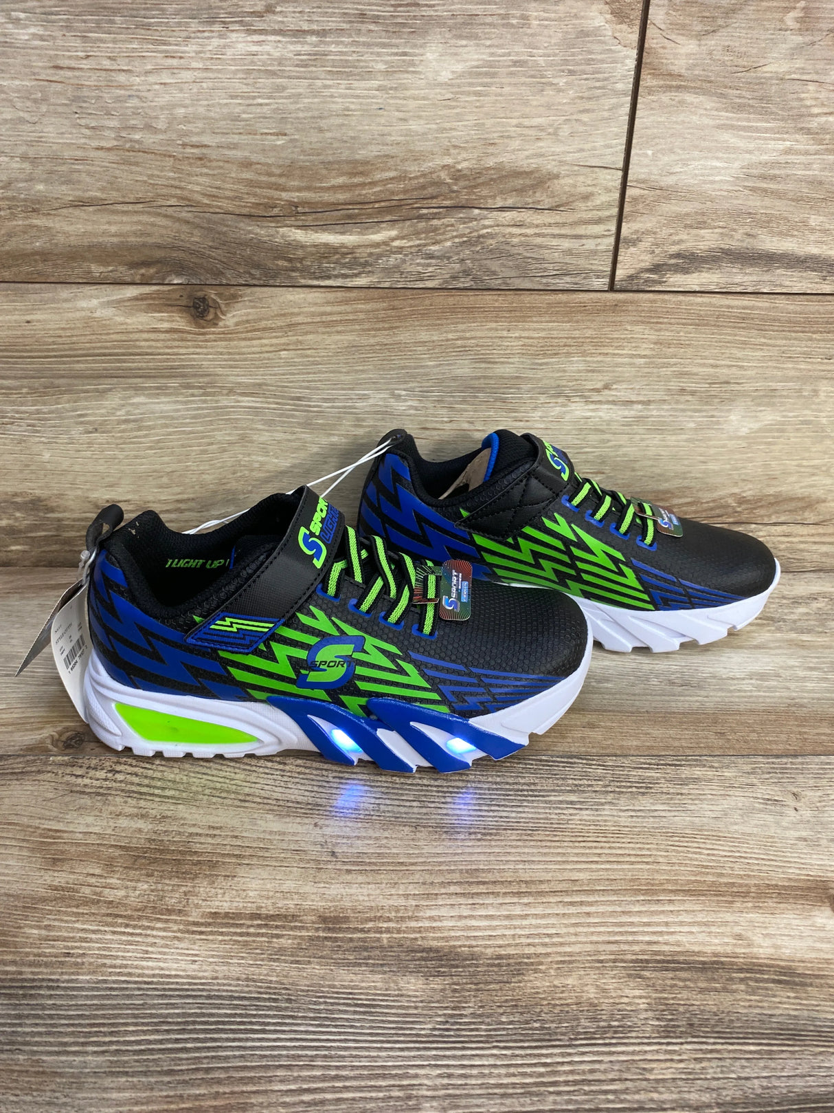 NEW S Sport By Skechers Lights Ottis Performance Sneakers sz 4Y - Me n Mommy To Be