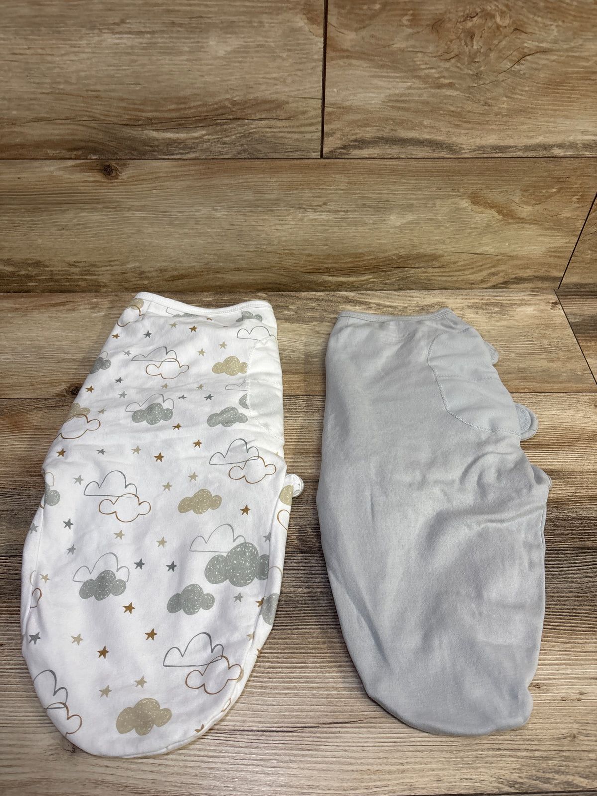 SwaddleMe 2pk Swaddle Wraps Grey sz 0-3m