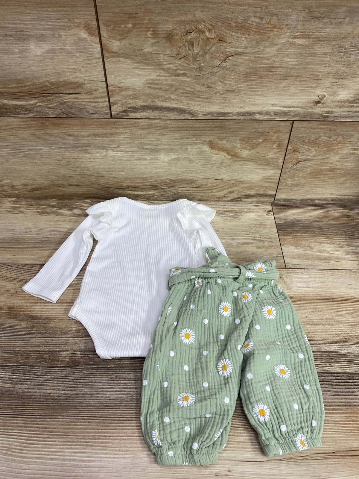 Kaipiclos 3pc Ribbed Bodysuit & Gauze Belted Pants White sz 3m
