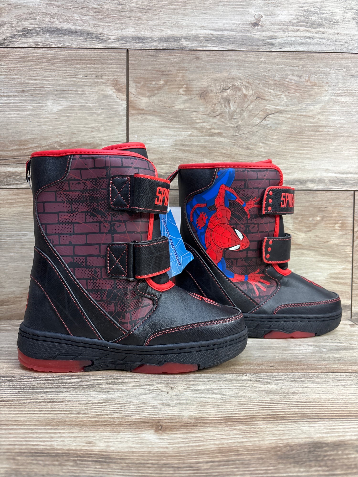 NEW Marvel Spider-Man Light-Up Winter Boots Black sz 1Y