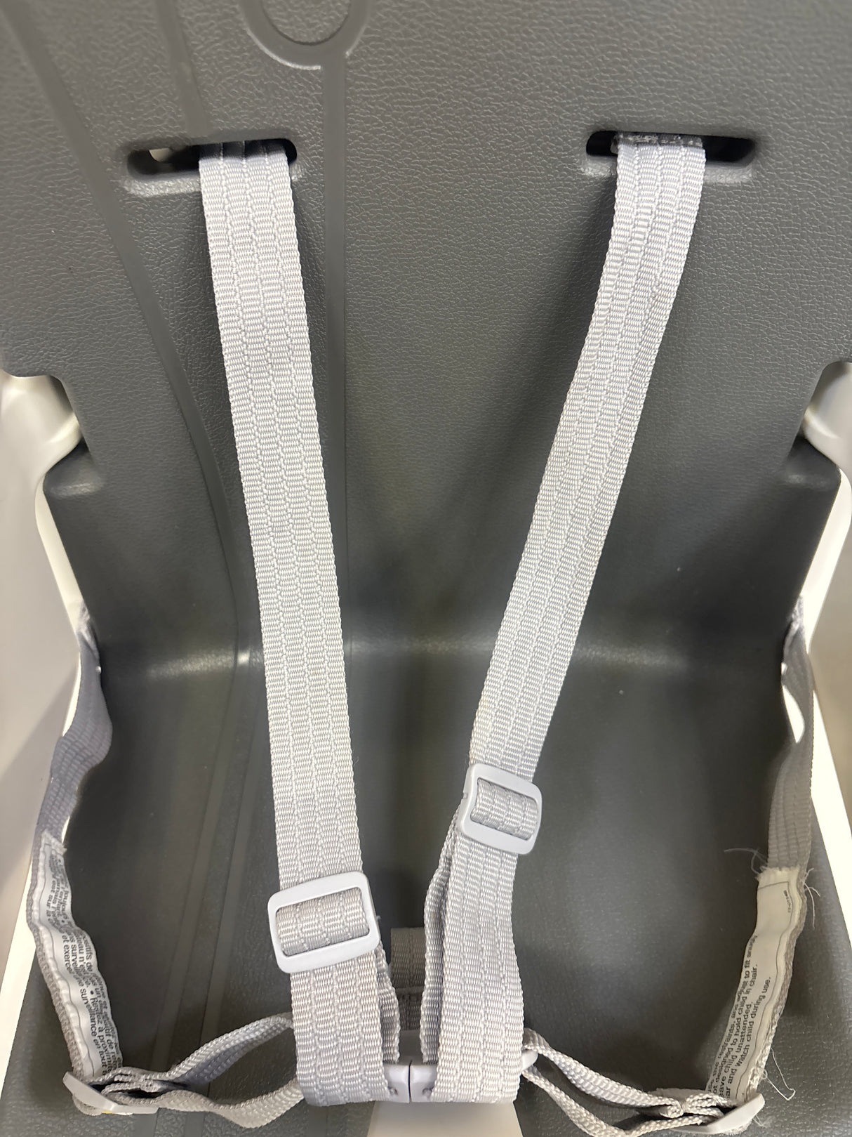 Nuna ZAAZ High Chair in Carbon