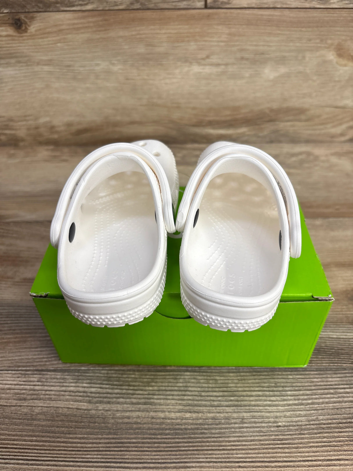 NEW Crocs Classic Clogs White sz 8c