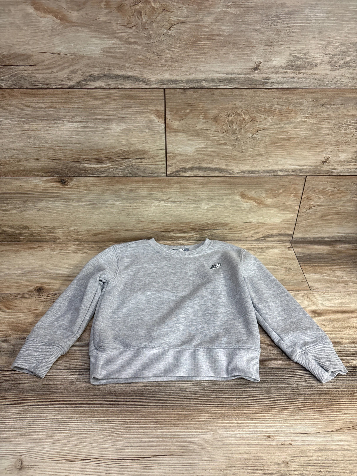 New Balance Sweatshirt Grey sz 4T