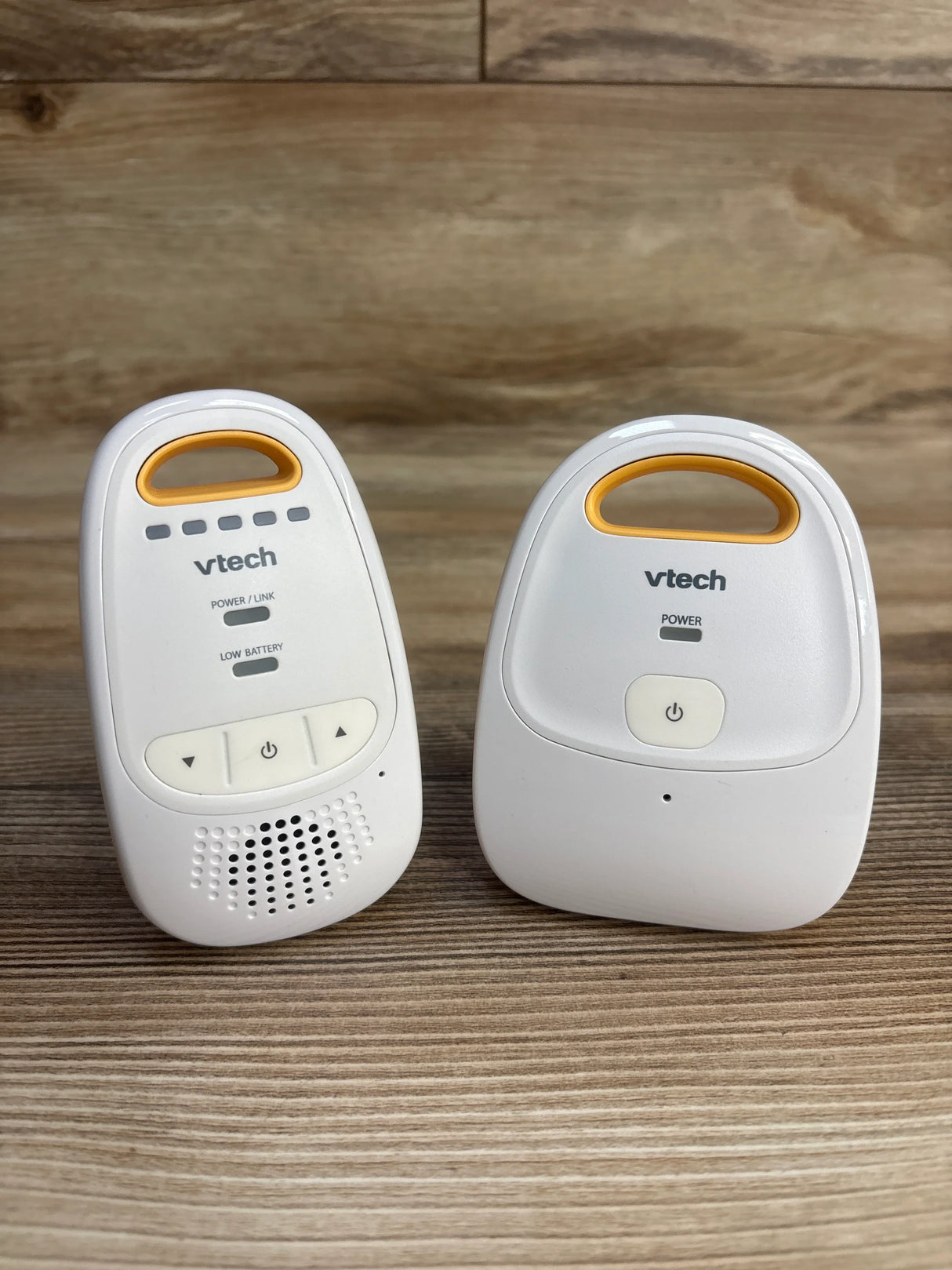 VTech DM111 Digital Audio Baby Monitor, White/Yellow