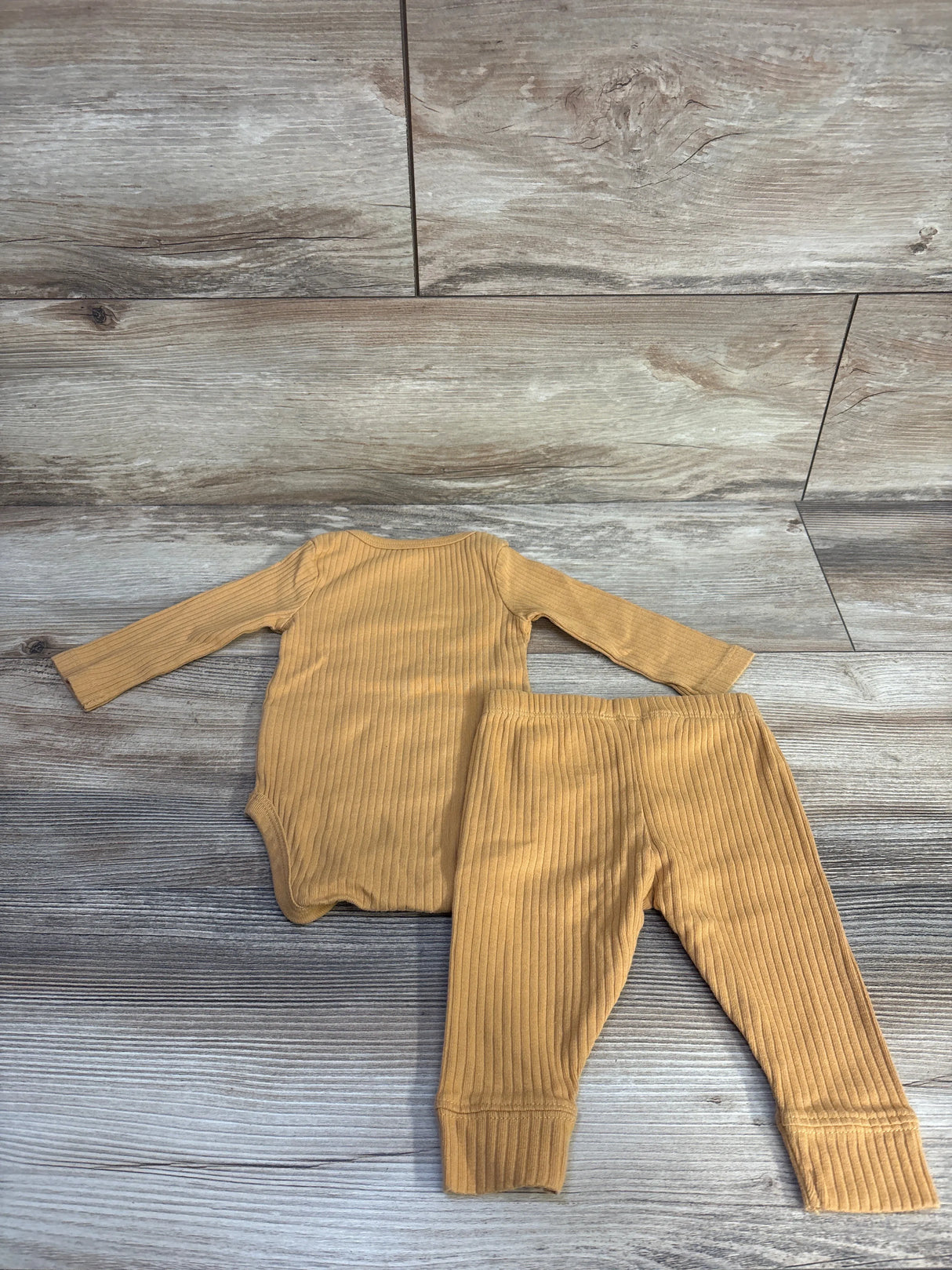 Cloud Island 2pc Ribbed Bodysuit & Bottoms Set Orange sz 0-3m