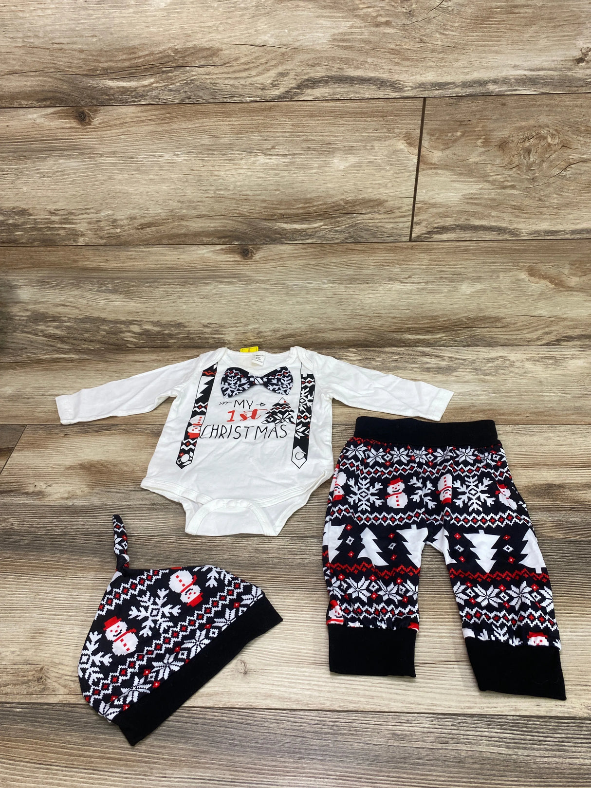 NEW Shein 3pc My 1st Christmas Bodysuit Set White sz 3-6m - Me n Mommy To Be