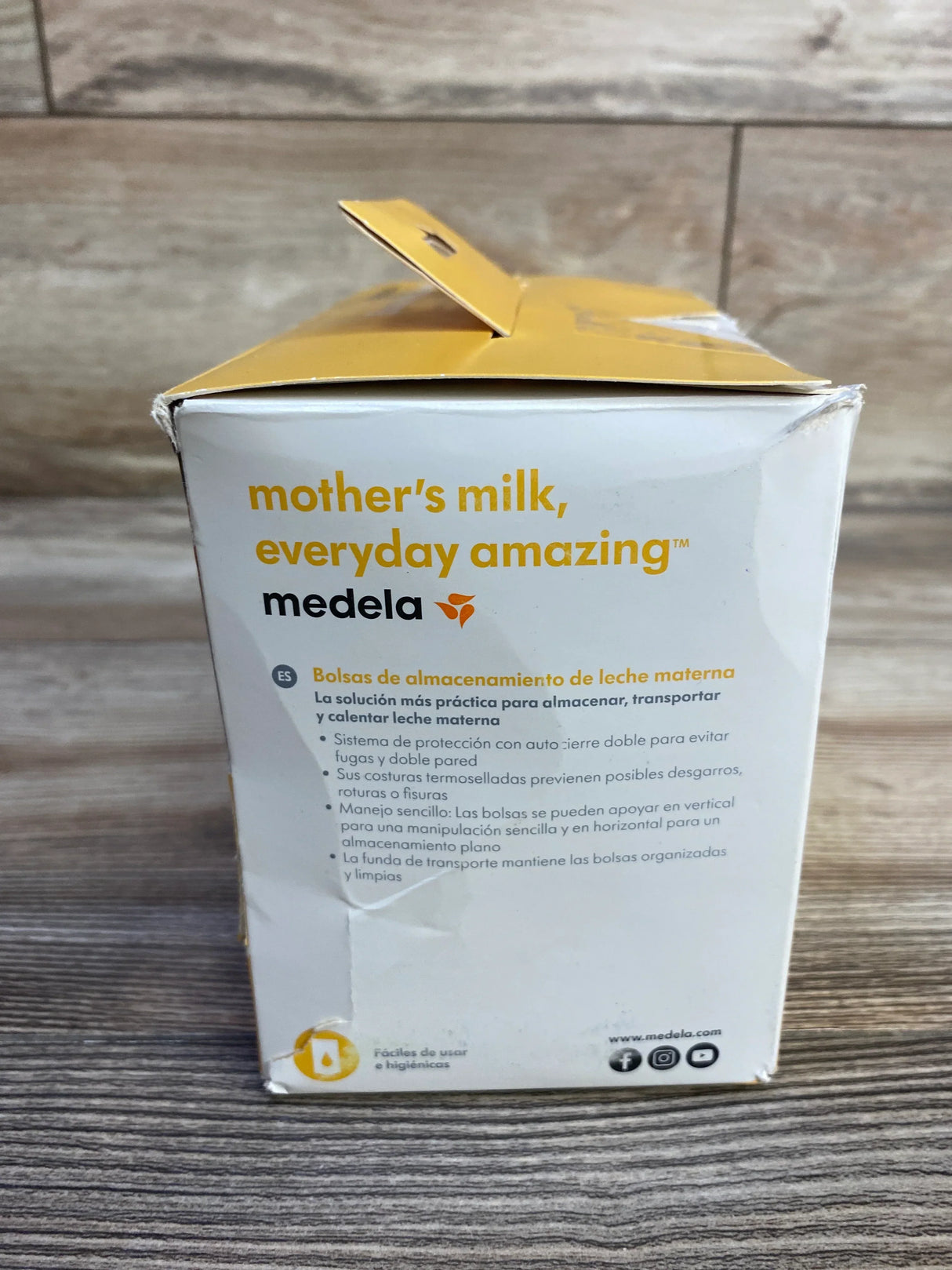 NEW Medela Breast Milk Storage Bags 100ct. 6oz