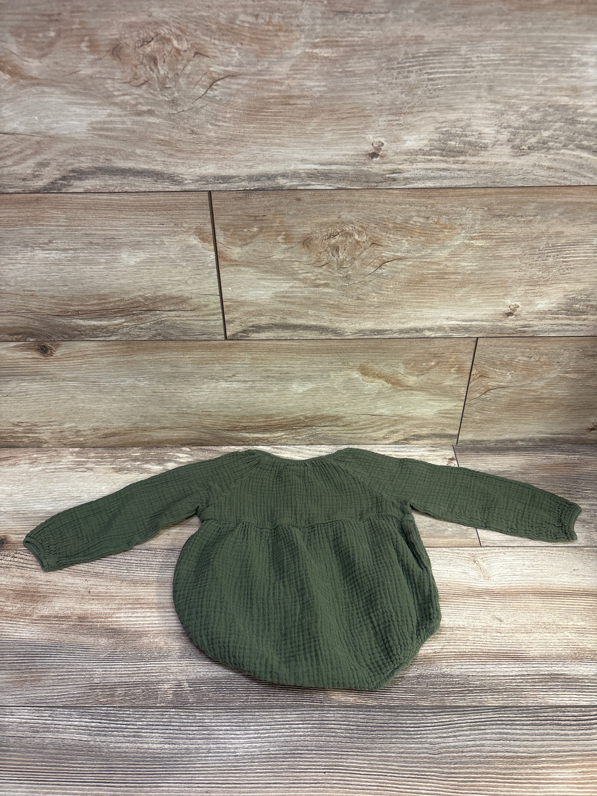 Wonderfly Long Sleeve Gauze Bubble Romper Green sz 18m