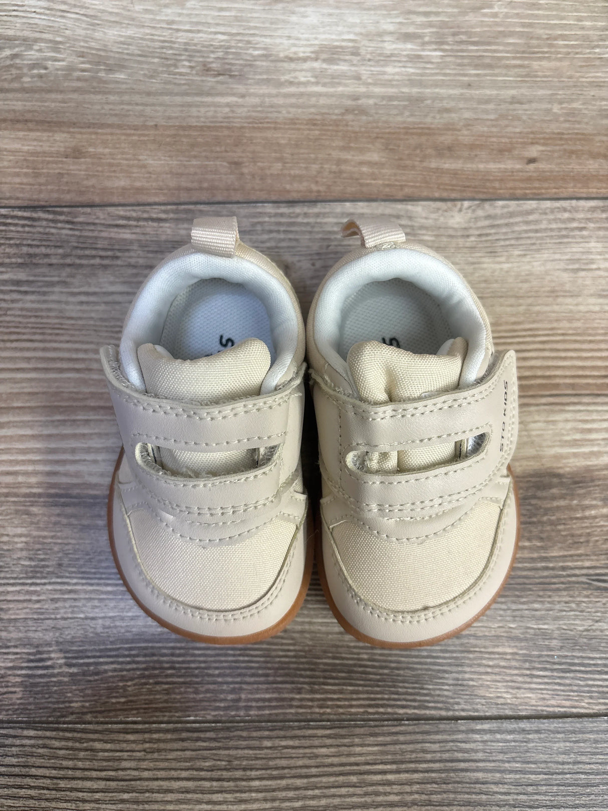 STQ Kids First Walking Sneakers Tan sz 3c