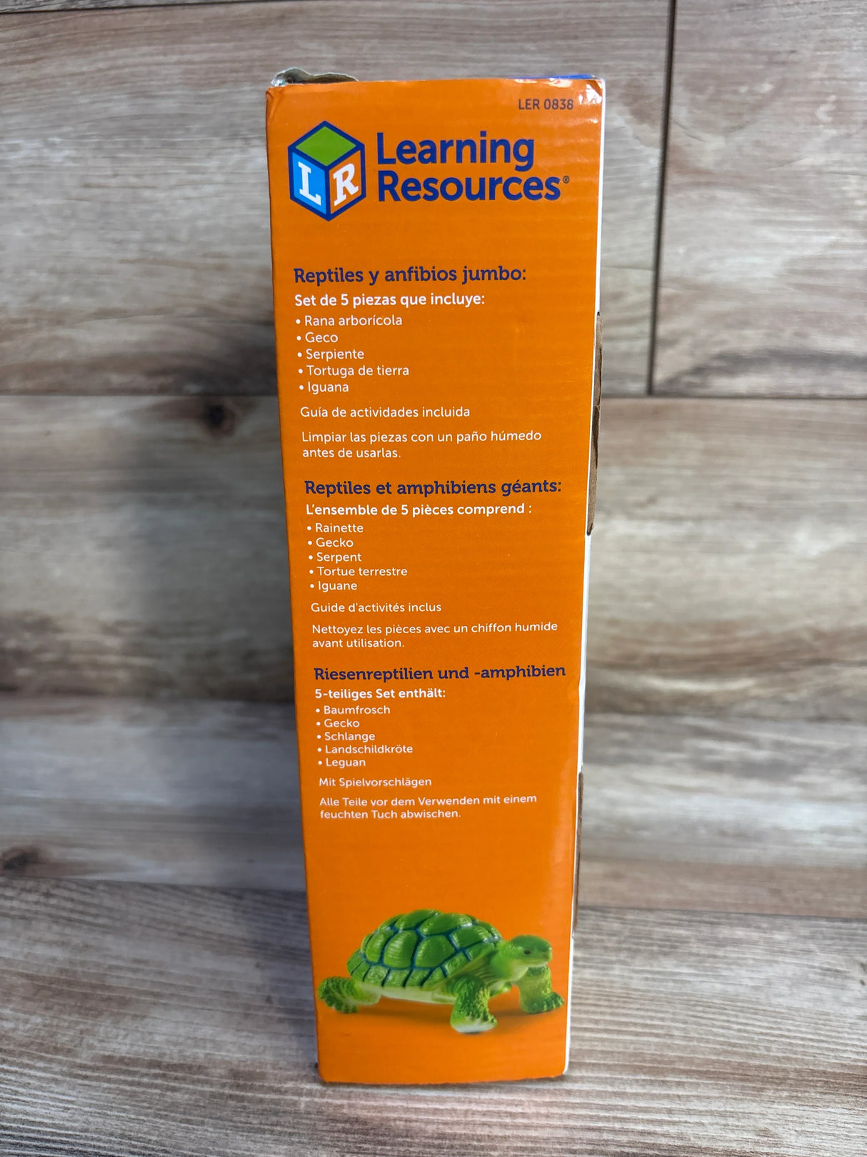 Learning Resources jumbo reptiles and amphibians set box with turtle image and descriptions in Spanish, French, German