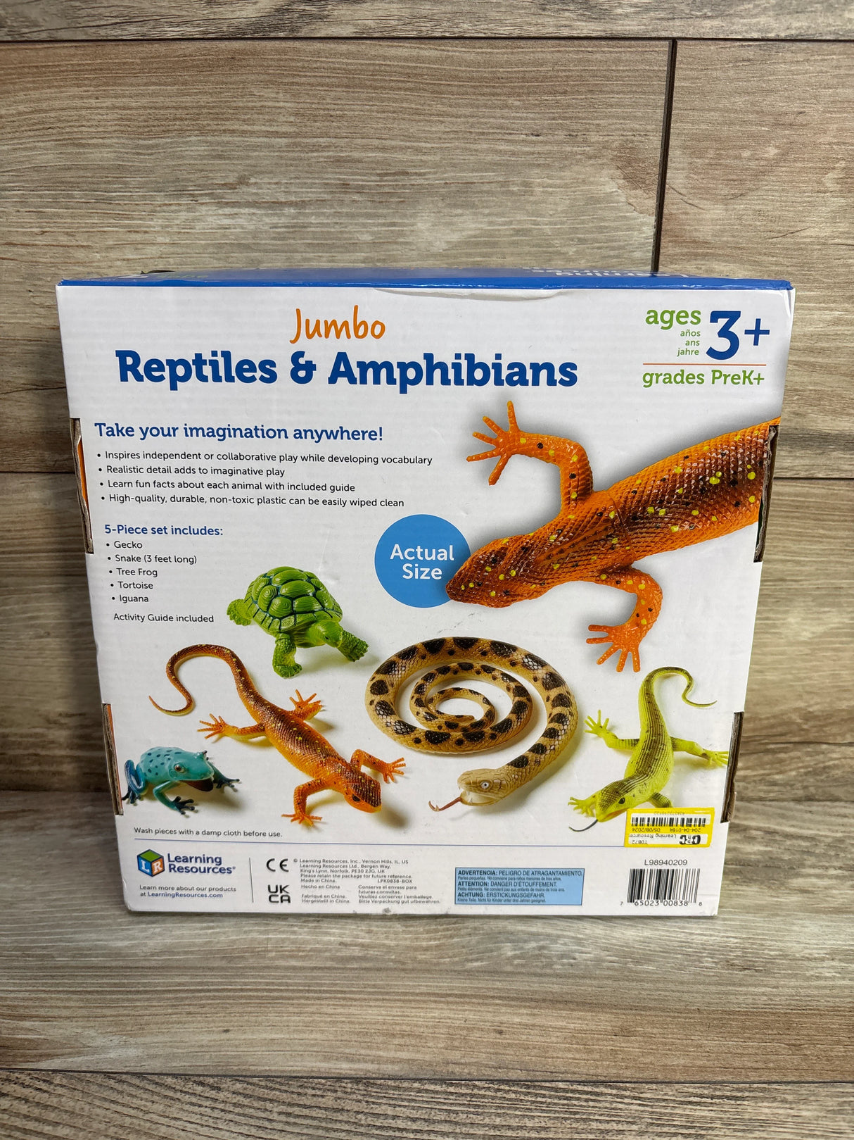 Jumbo Reptiles & Amphibians toy set for ages 3+, includes gecko, snake, tree frog, tortoise, iguana