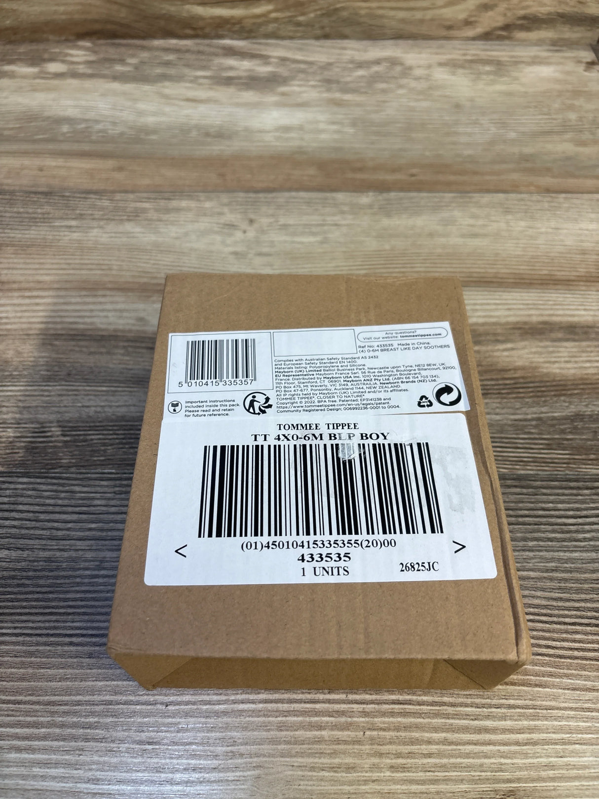 NEW Tommee Tippee 4pk Breast-Like Soothers 0-6m