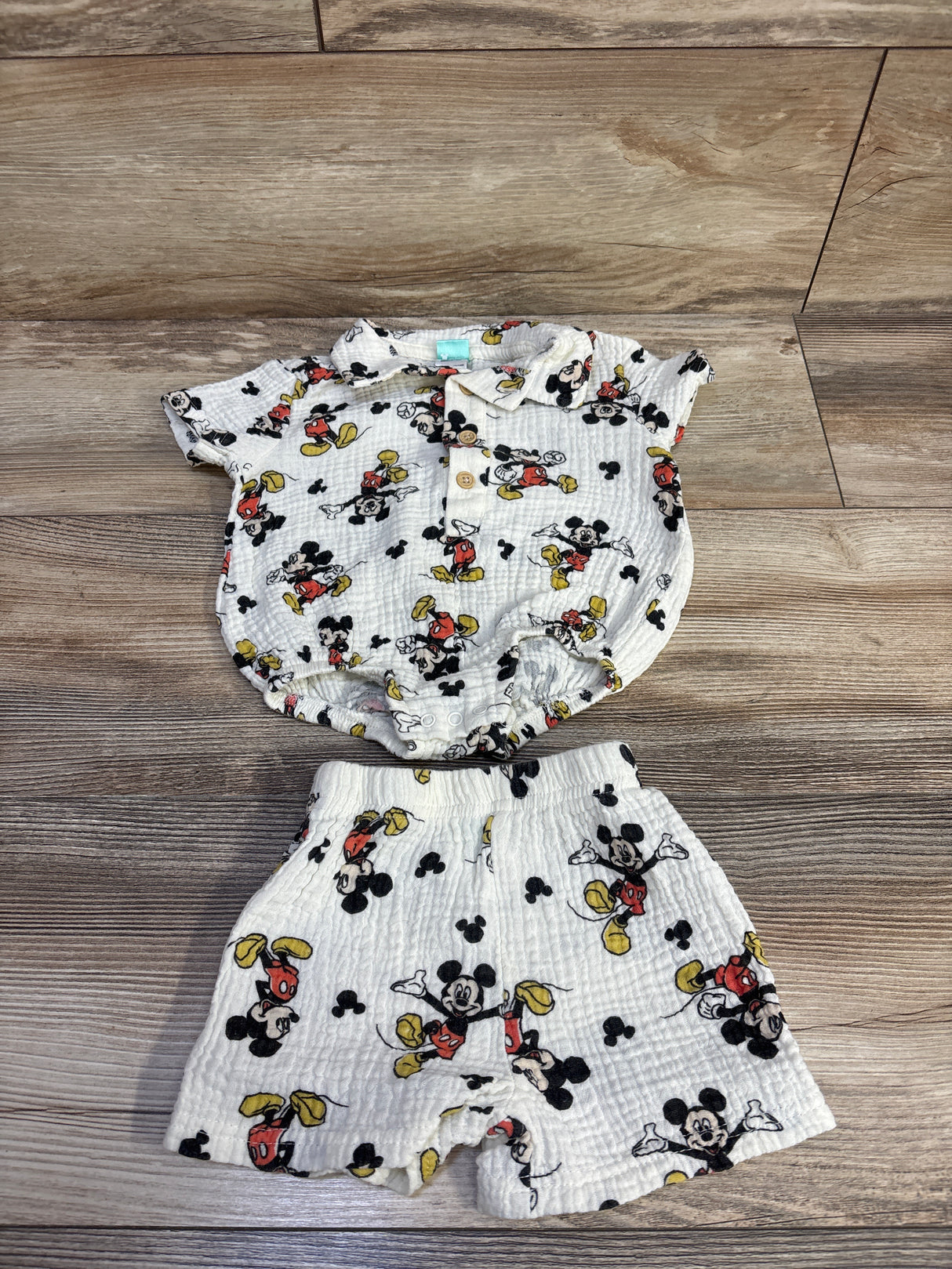 Disney Baby 2pc Mickey Mouse Gauze Button-Up Bodysuit & Shorts Set Cream sz 6/9m
