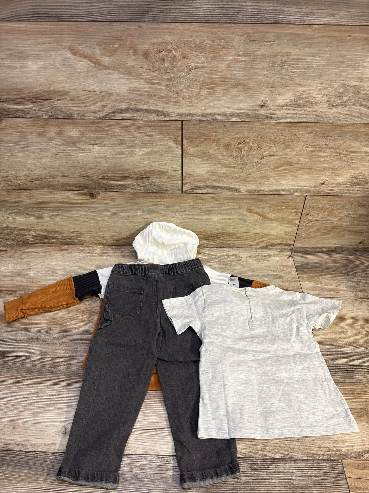 Mario Lopez 3pc Hooded Henley Shirt, Short Sleeve Shirt, & Jeans Set White sz 24m