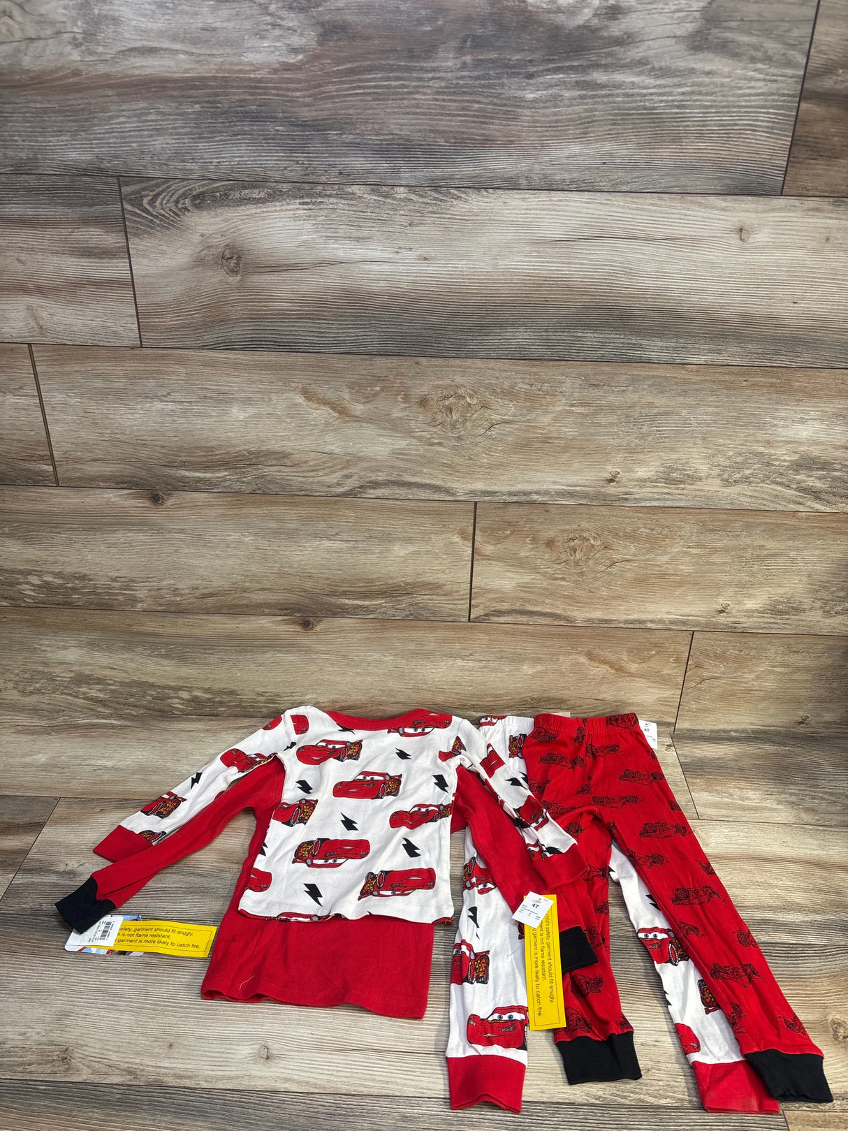 NEW Disney Pixar 4pc Cars Pajama Set Red/White sz 4T