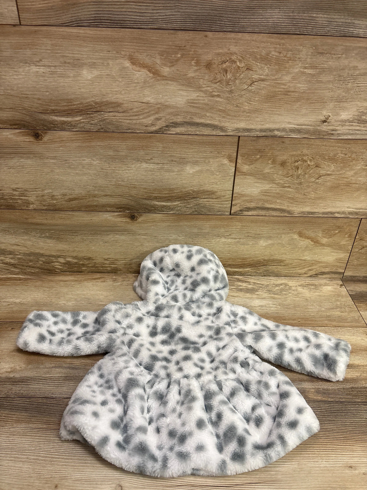 First Impressions white and grey leopard print plush button-up jacket for baby size 12m