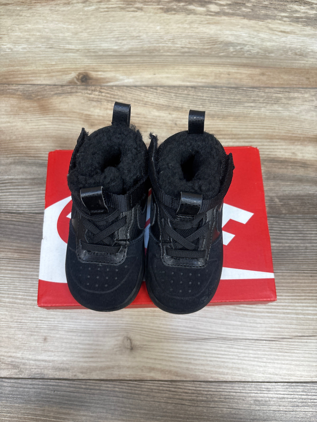 Nike Court Borough Mid 2 'Black' Boots sz 6c