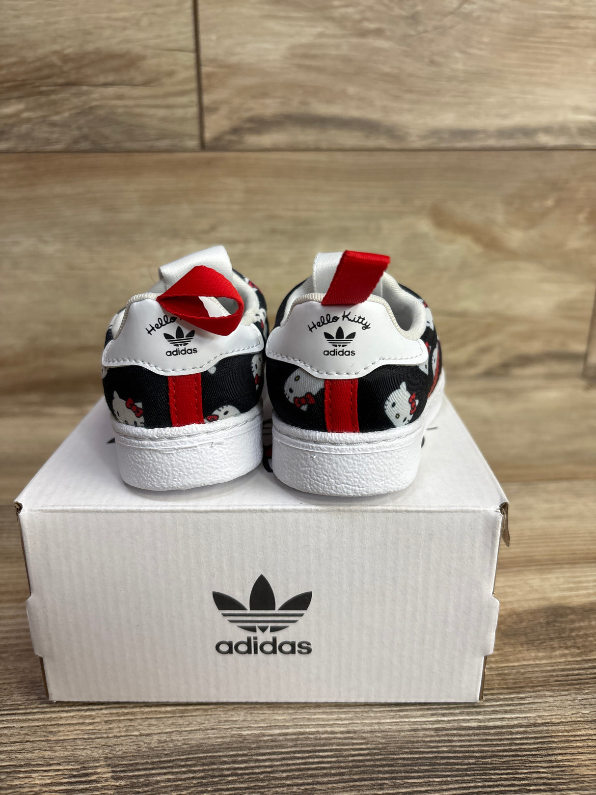 Adidas X Hello Kitty Superstar 360 I Sneakers Black sz 4c