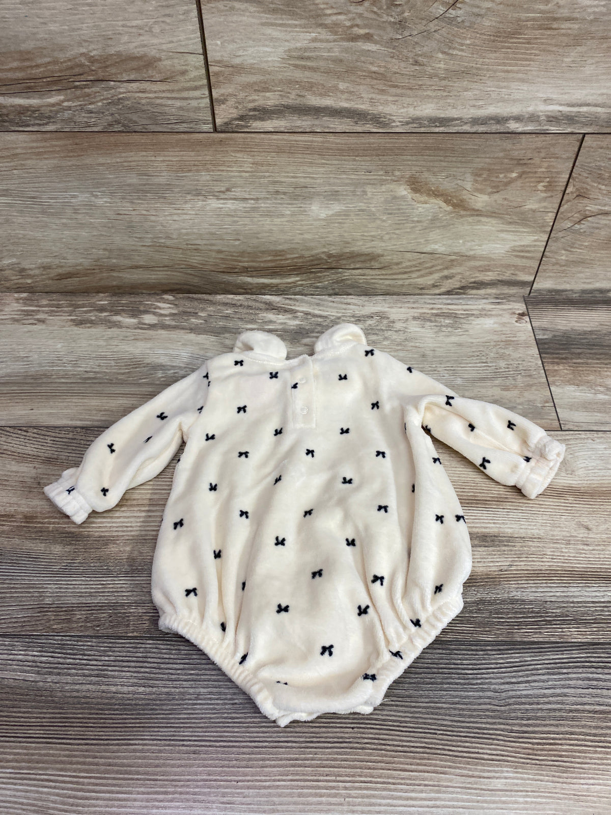 Cat & Jack Long Sleeve Velvet Bubble Romper Cream sz 0-3m