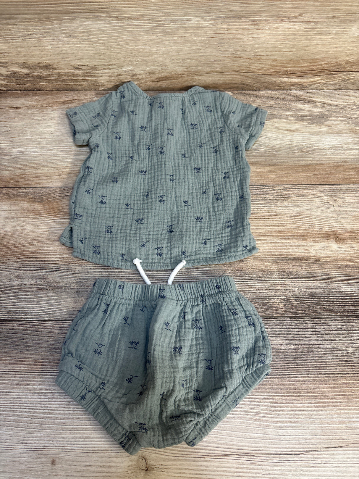 Just One You 2pc Muslin Henley Top & Bottoms Set Sage sz 3m