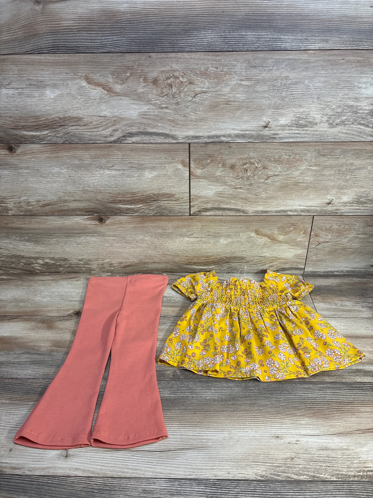 NWOT Cynthia Rowley 2pc Floral Smocked Shirt & Bottoms Yellow sz 24m