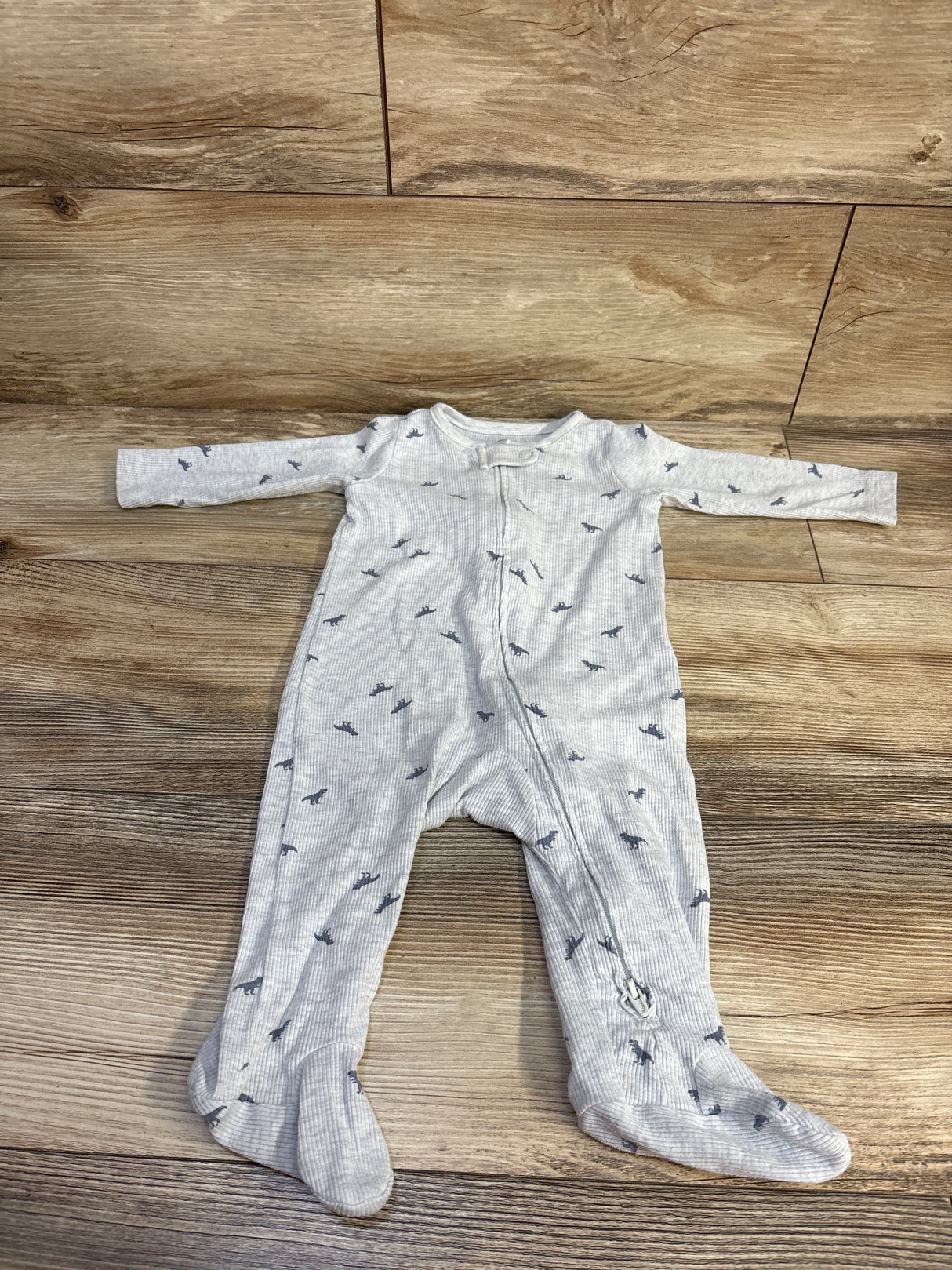 Simple Joys Ribbed Dinosaur Sleeper Grey sz 3-6m