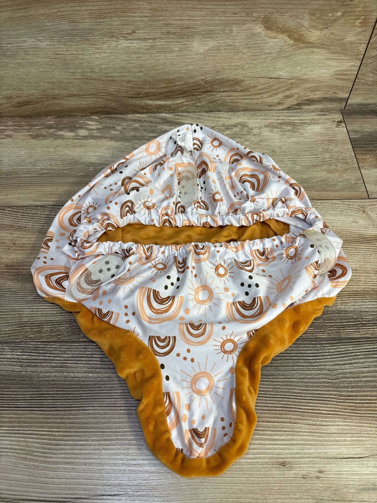 BOMOLOUR Floor Seat Cover Rainbow Print, Compatible with Bumbo & Nuby