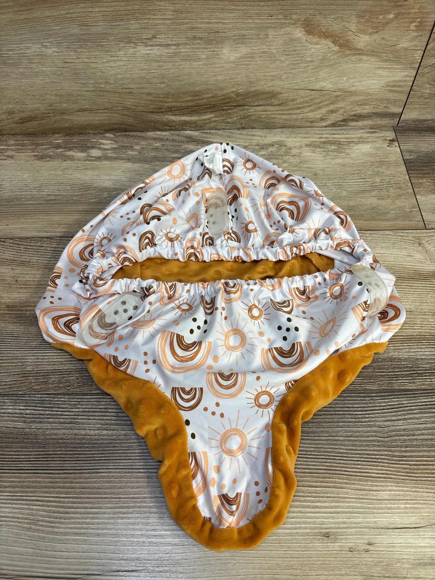 BOMOLOUR Floor Seat Cover Rainbow Print, Compatible with Bumbo & Nuby