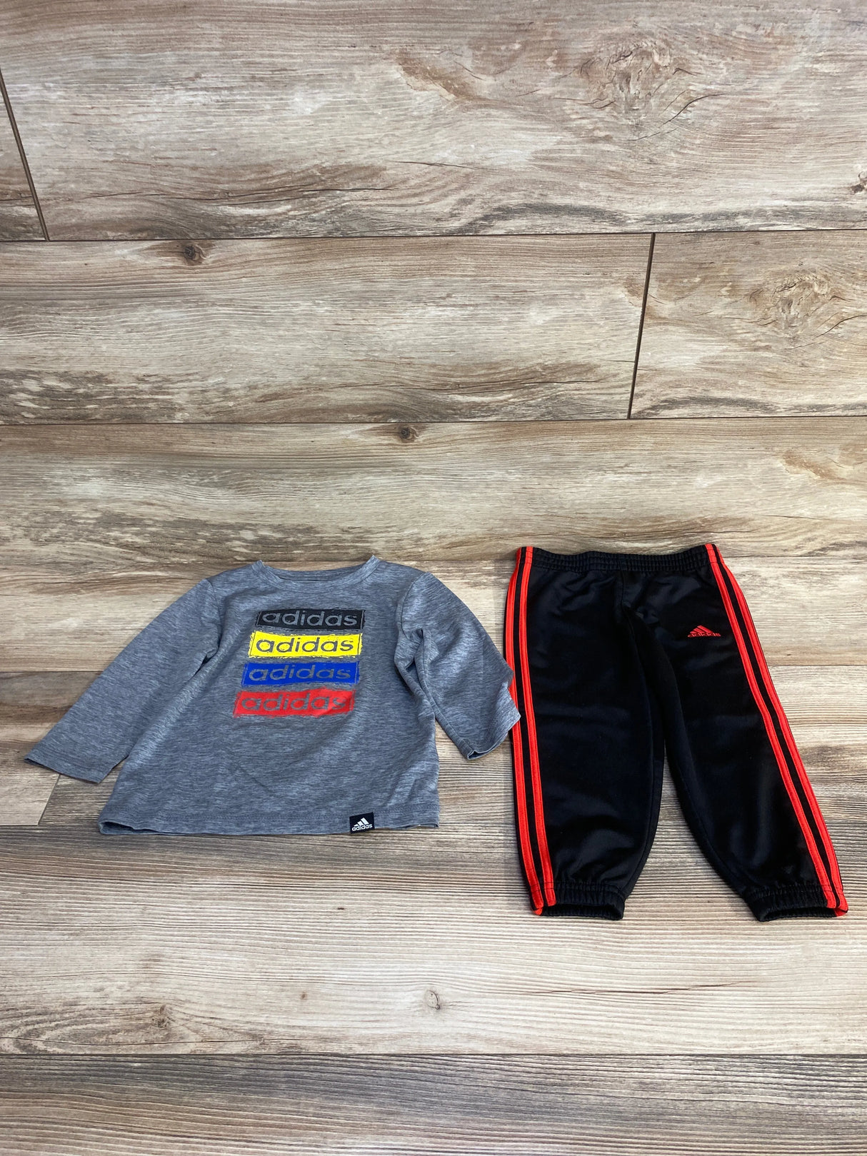 Adidas 2pc Shirt & Joggers Grey sz 18m - Me n Mommy To Be