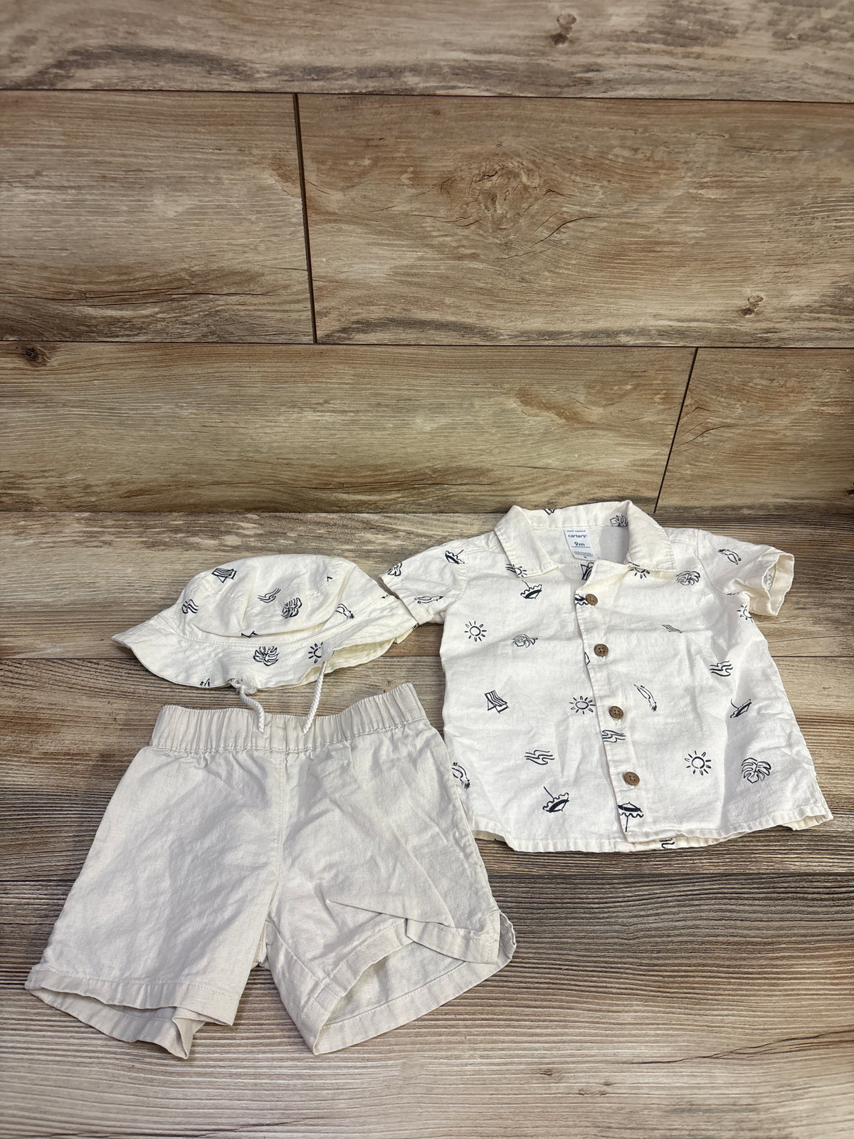 Carter's 3pc Button-Up Shirt, Shorts, & Hat Set Ivory sz 9m