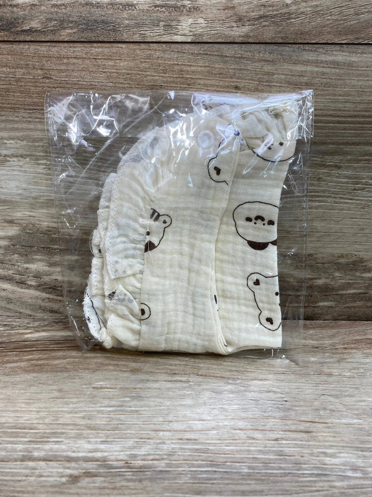 NEW Ruffle Cotton Baby Bib Bears Print Cream - Me n Mommy To Be