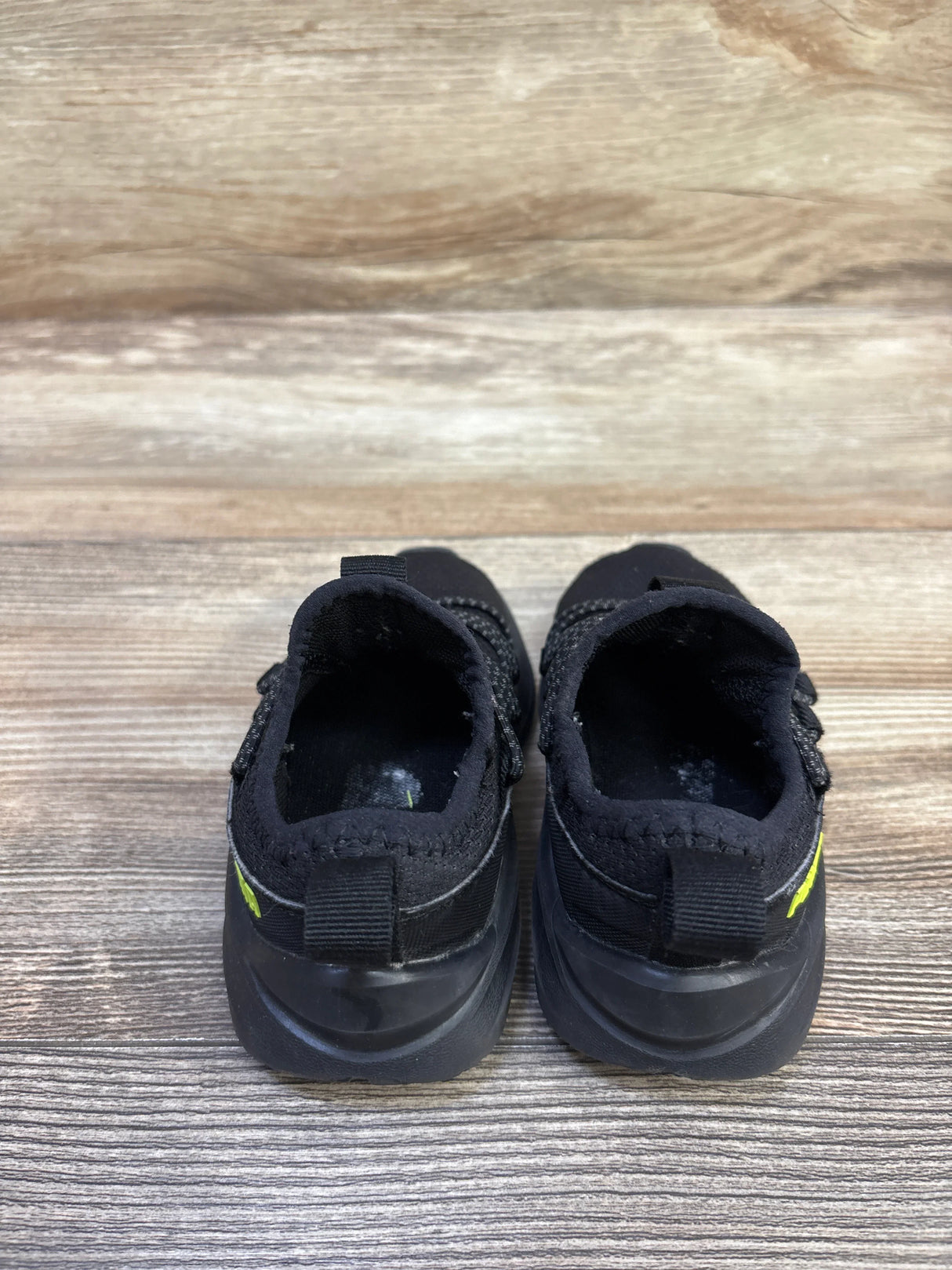 Puma One4All Slip On Shoes Black sz 6c