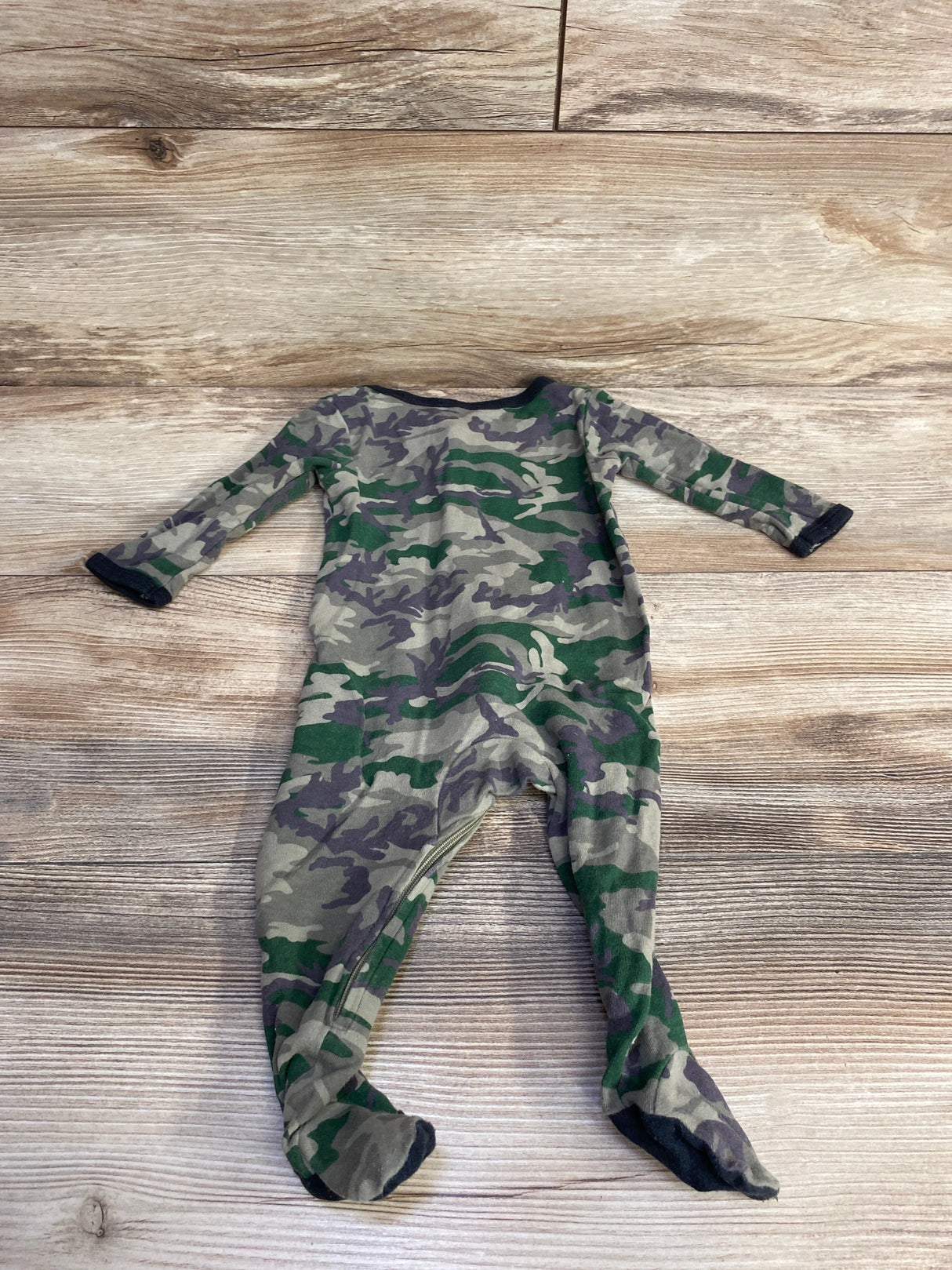 The Peanutshell Camo Sleeper Green sz 9m - Me n Mommy To Be