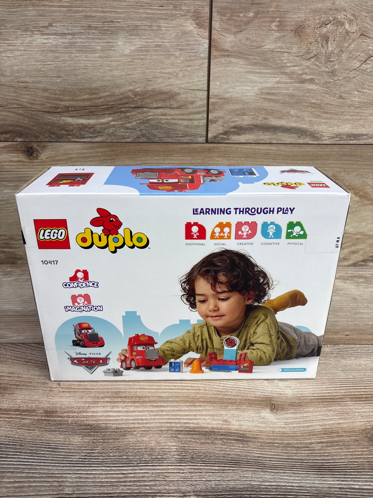 NEW LEGO DUPLO Disney and Pixar's Cars Mack at the Race