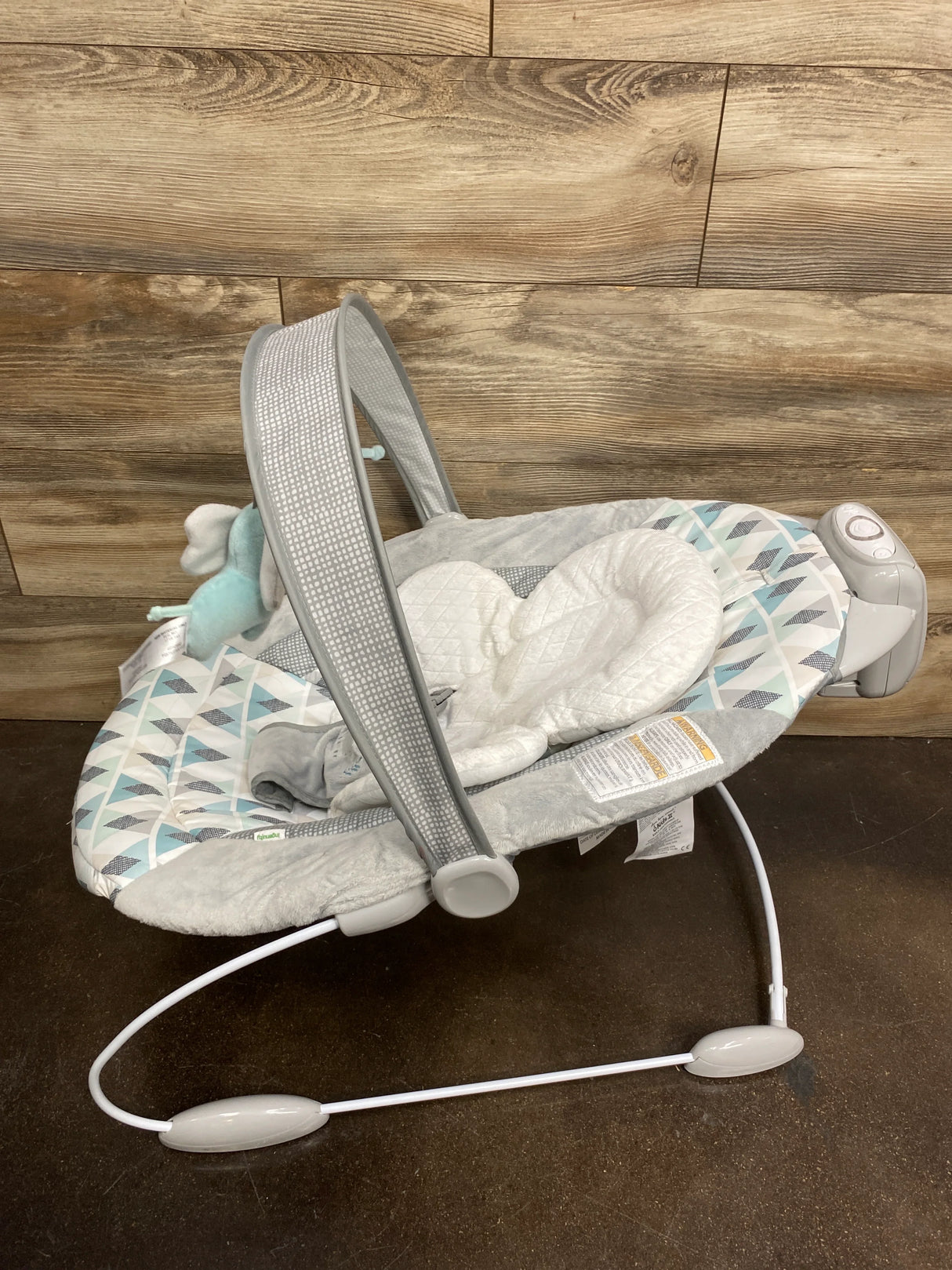 Ingenuity SmartBounce Automatic Baby Bouncer in Chadwick