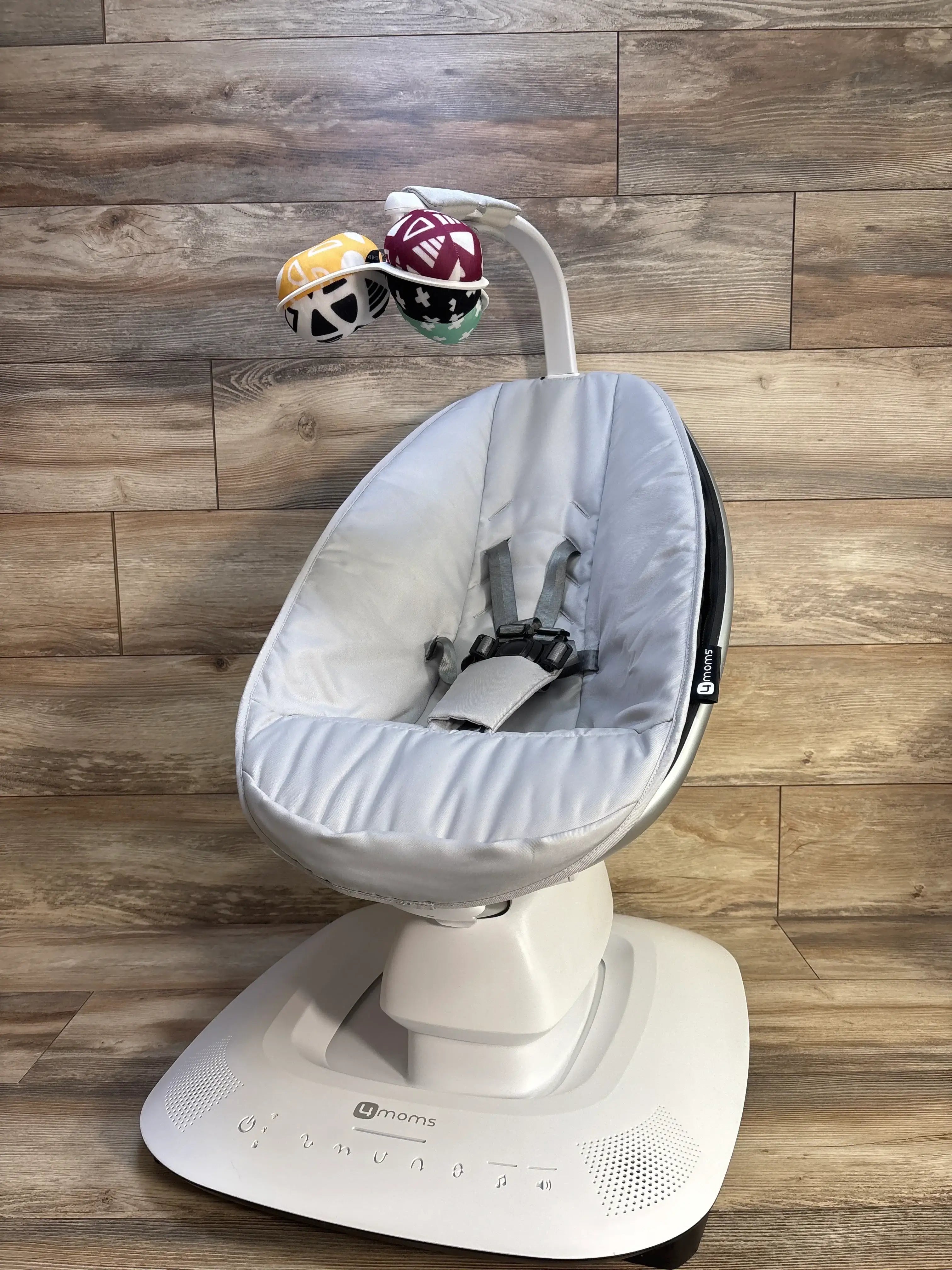 4moms mamaRoo Multi-Motion Baby Swing Smart Connectivity in Grey 