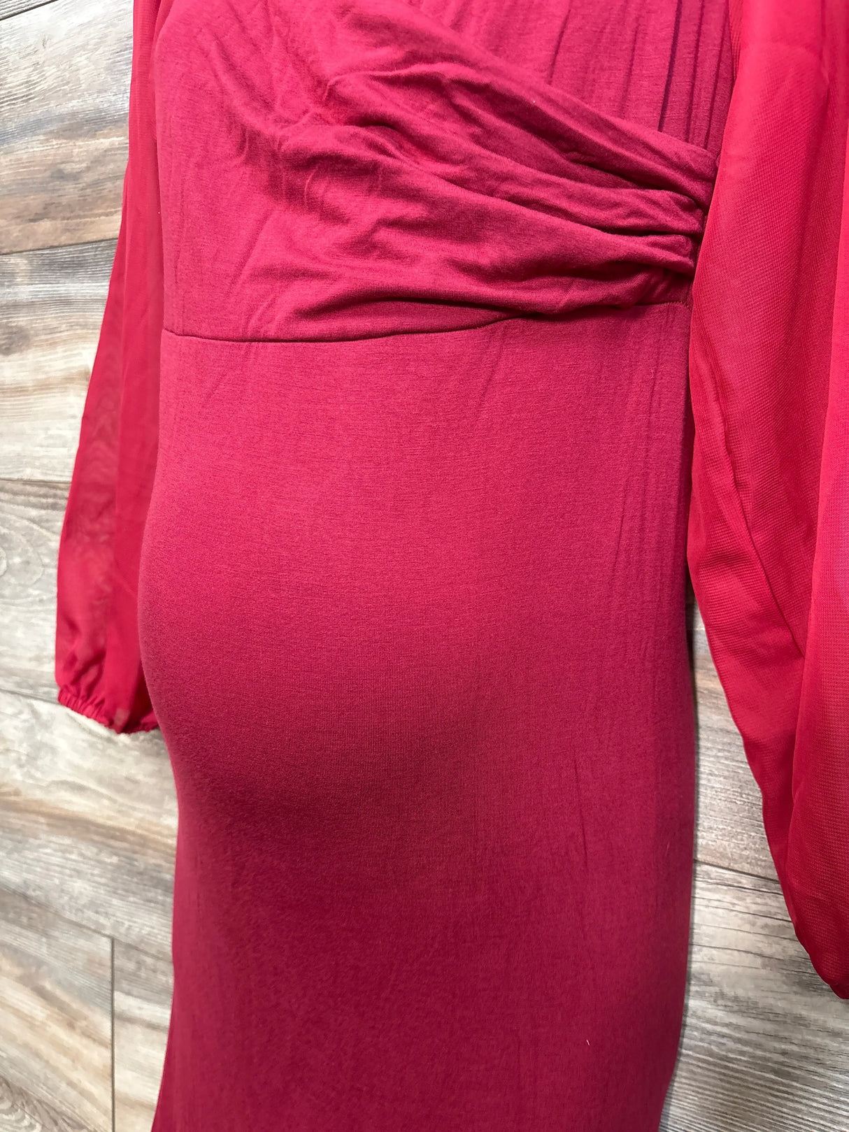 Saslax Long Chiffon Sleeve Tired Mermaid Maternity Dress Red sz Medium