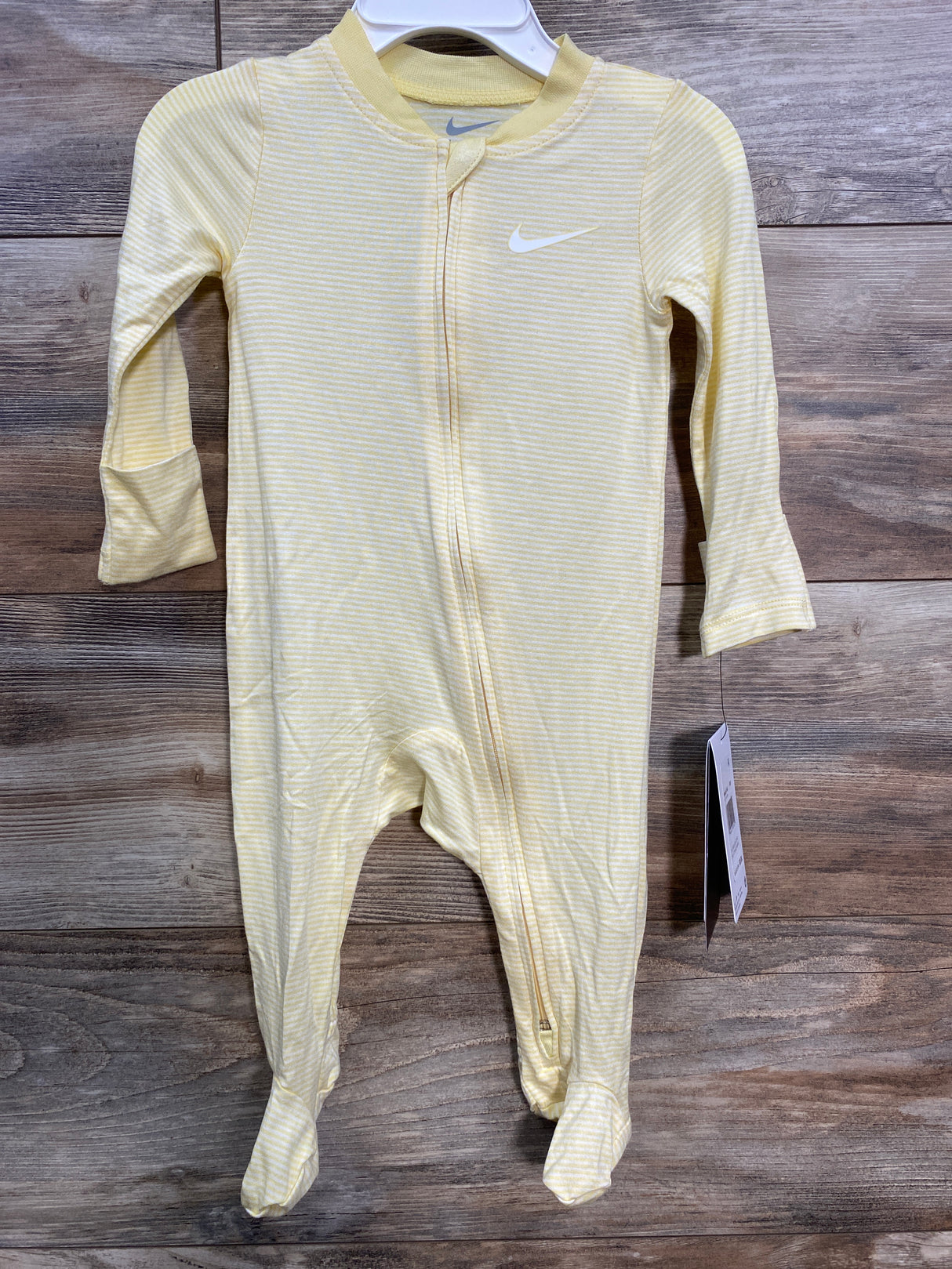NEW Nike Footed Sleeper Yellow sz 6m