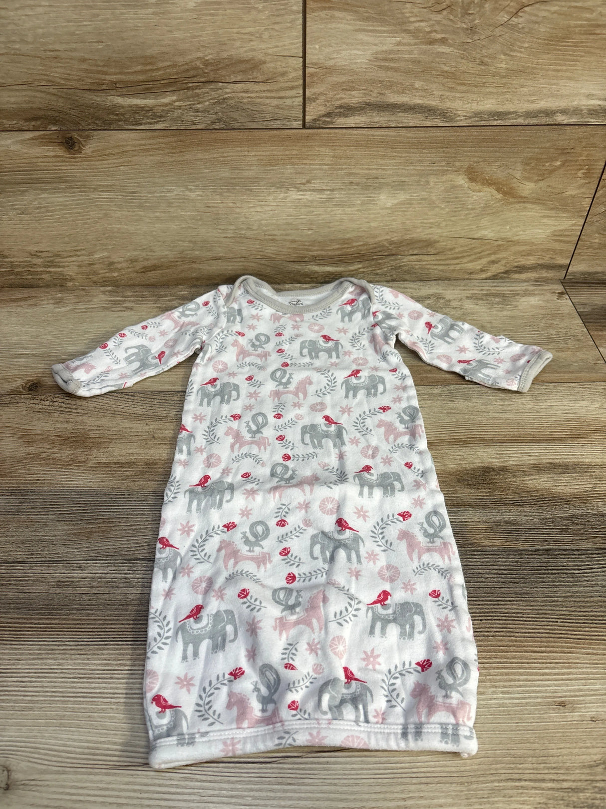 Touched by Nature Gown White sz 0-6m - Me n Mommy To Be