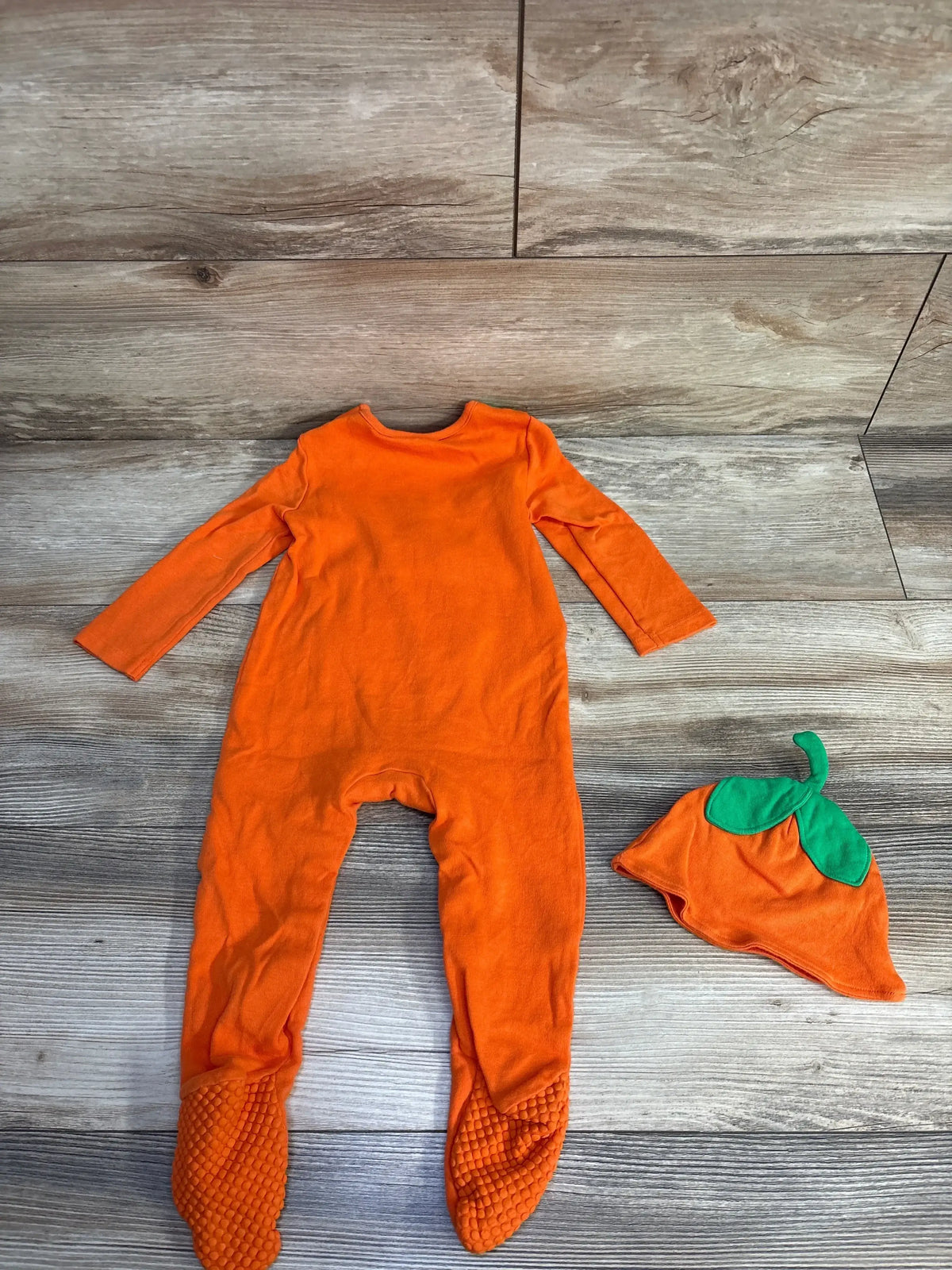 Orange baby pumpkin costume with matching hat, footed sleeper for infants, Halloween outfit