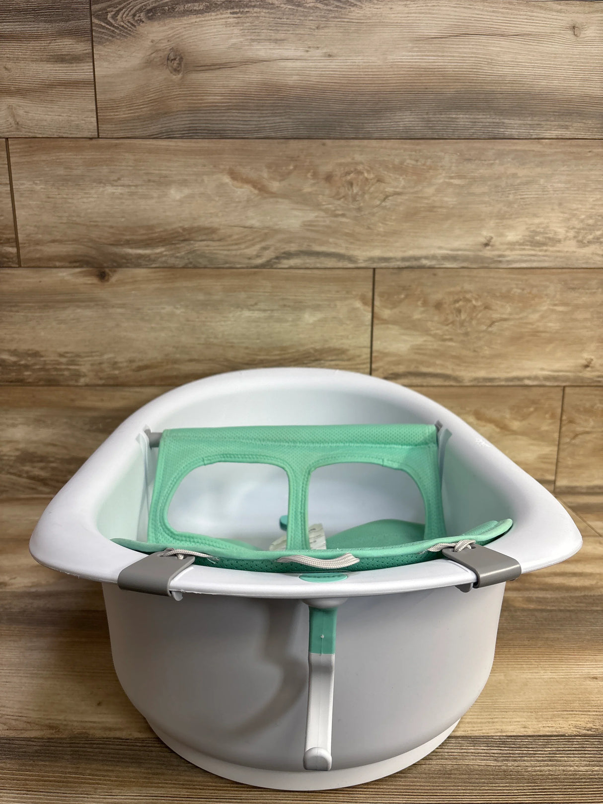 Frida Baby 4-in-1 Grow-With-Me Bath Tub