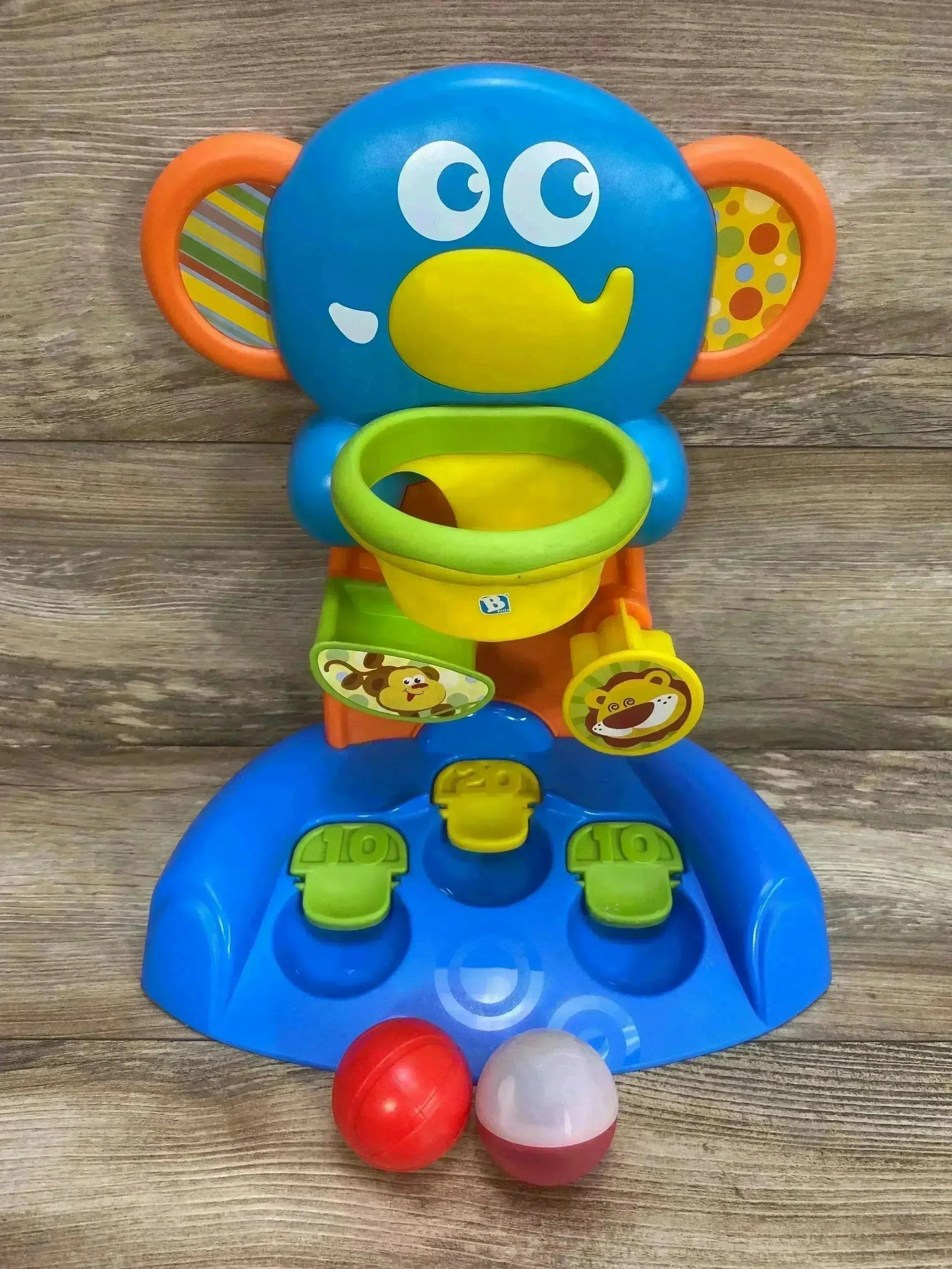 B. Kids Rolling 'N Blinking Happy Hoops - Me n Mommy To Be