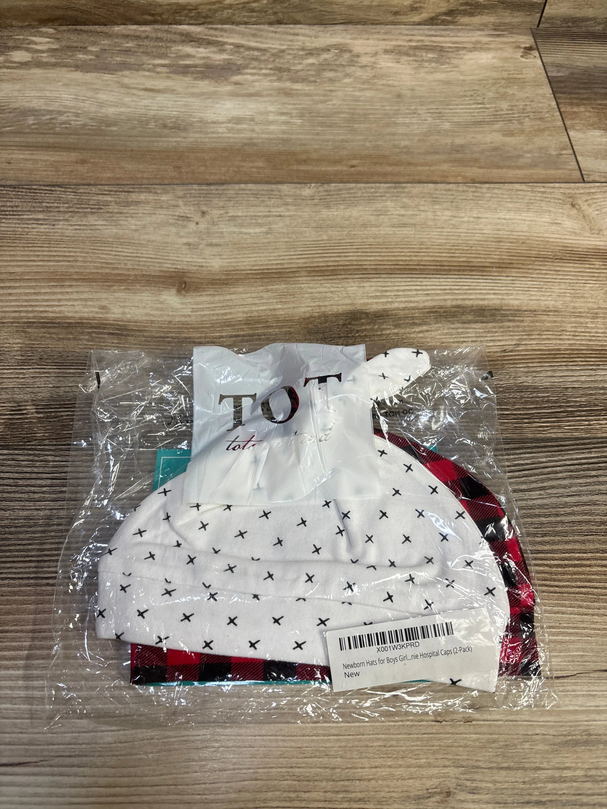 NEW Tots on Trend 2pk Newborn Caps