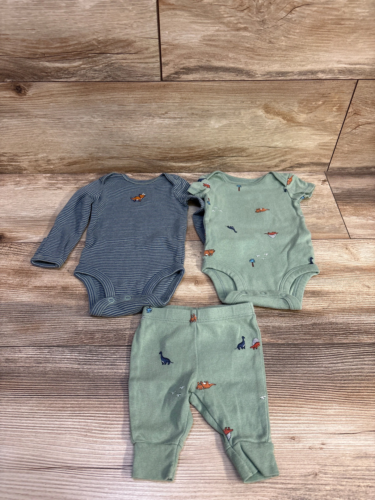 Carter's 3pc Bodysuit & Pant Set Green sz Newborn