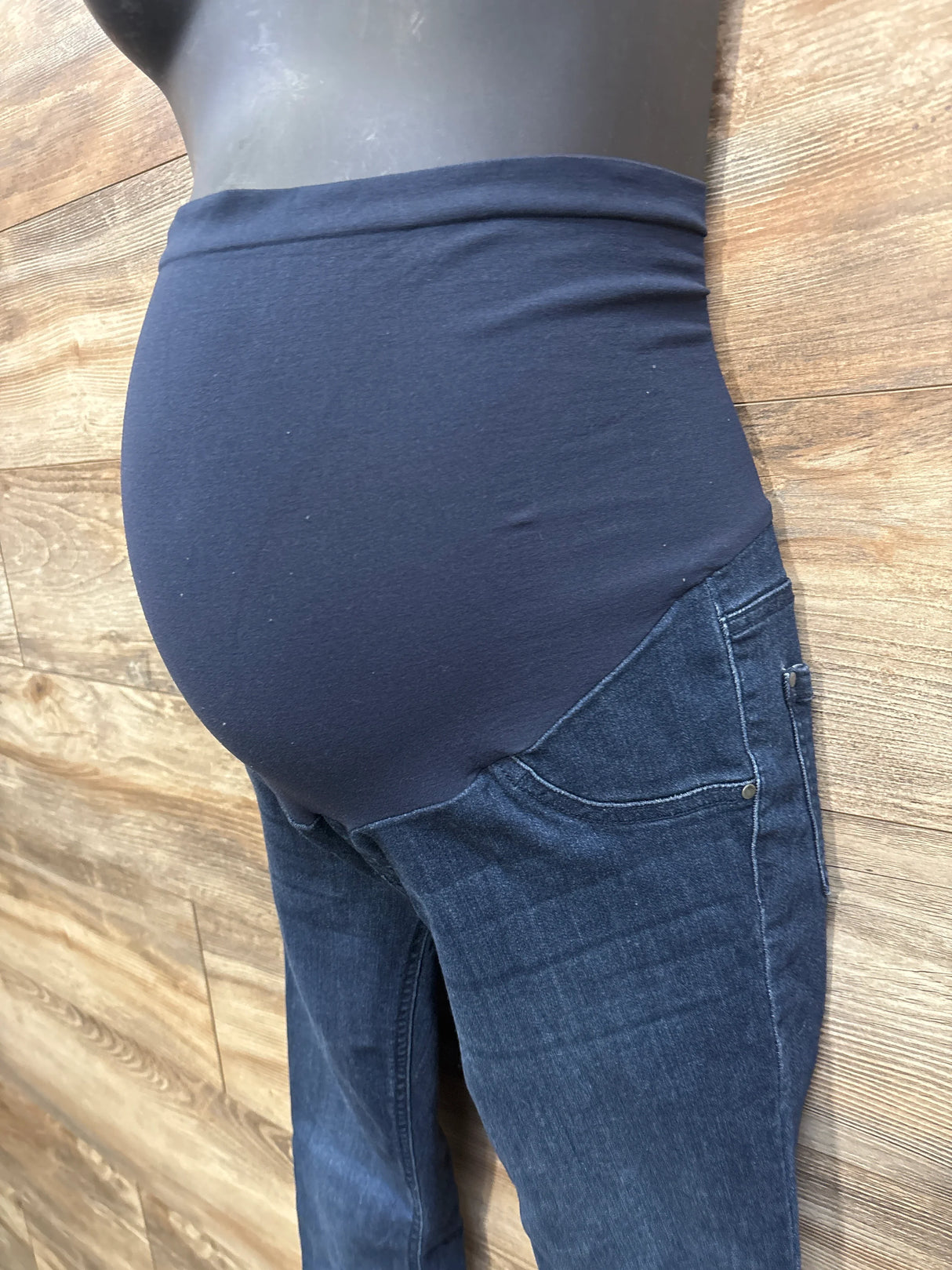 Indigo Blue Secret Fit Belly Maternity Jeans Dark Wash sz Small