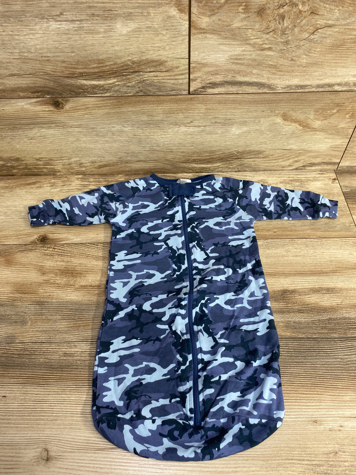 The Peanutshell Camo Sleeper Blue sz 0-3m
