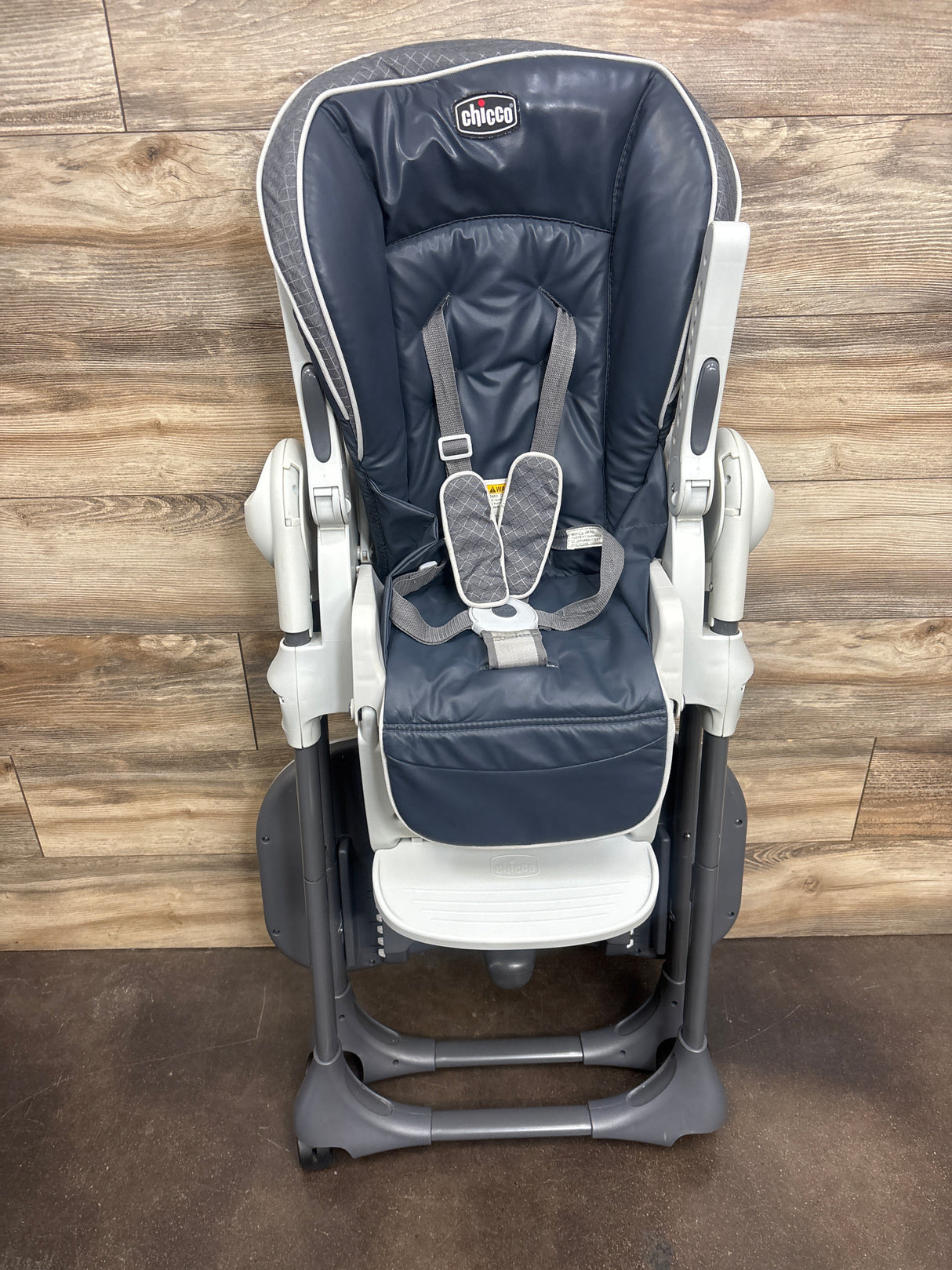 Chicco Polly Highchair in Navy