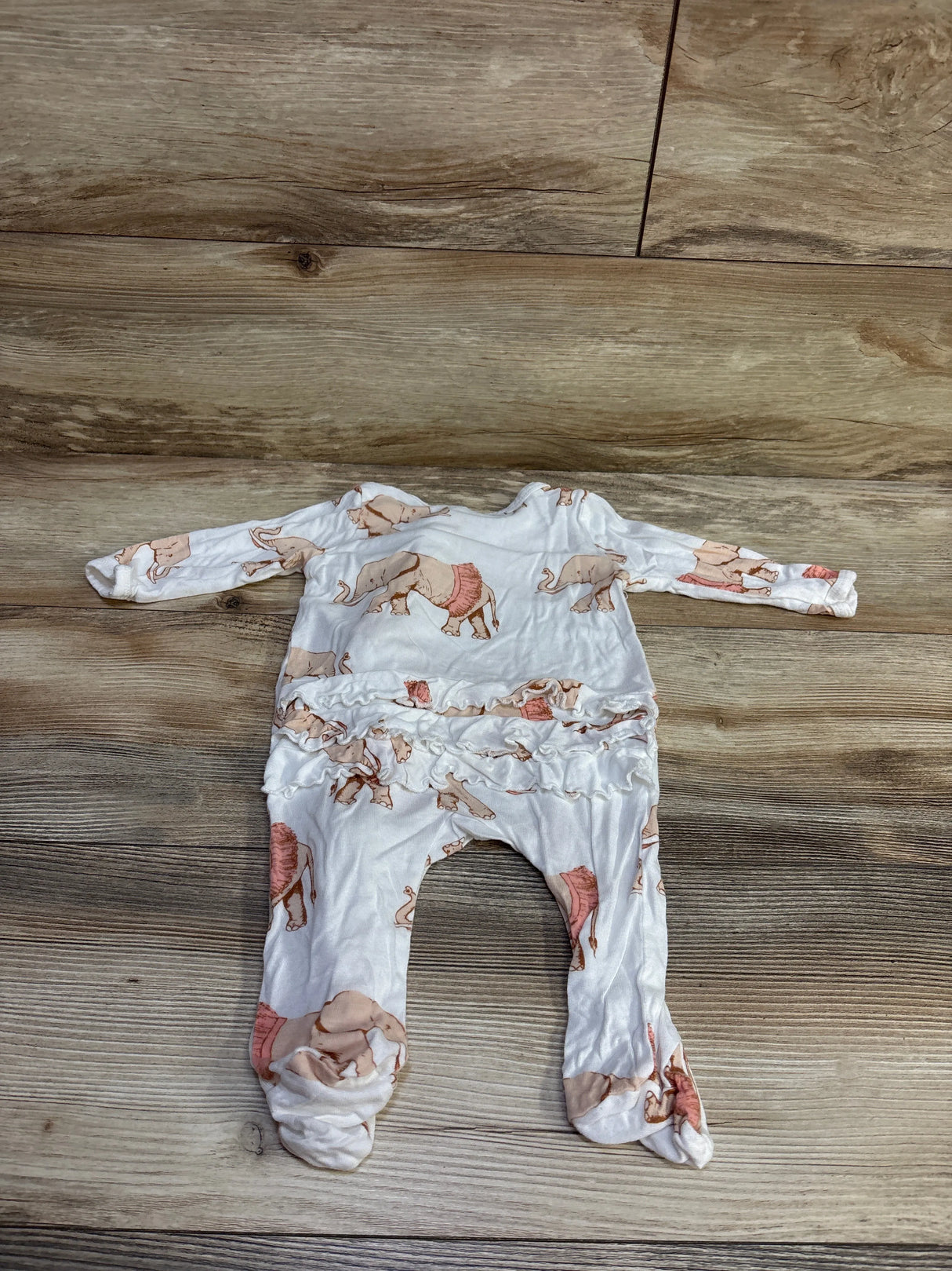Milkbarn Bamboo Elephant Print Ruffle Footie White sz 3-6m