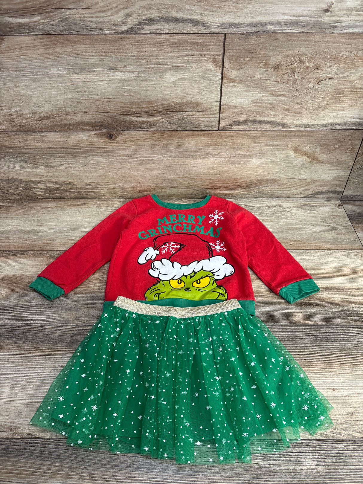 The Grinch 2pc Merry Grinchmas Sweatshirt & Tulle Tutu Set Red sz 3T
